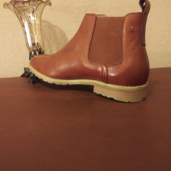 Zanzara Woody Chelsea Boots - Picture 6 of 8